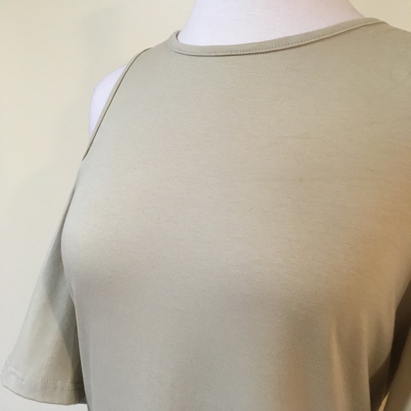 Cross Back Handkerchief Hem Dress - Picture 4 of 4